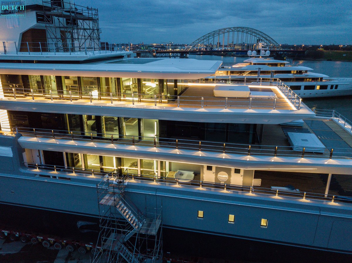 Dutchyachting's tweet photo. We had a closer look at #Oceanco’s #Y720 which was rolled-out of their dock in #Alblasserdam. In the meantime the mast of the 109m/ 357'6" #yacht was installed so enough reasons to put the #Sinot designed yacht in the spotlights today. Photos: The Nautical Lady & @DutchYachting. https://t.co/1s4rPGRbeS