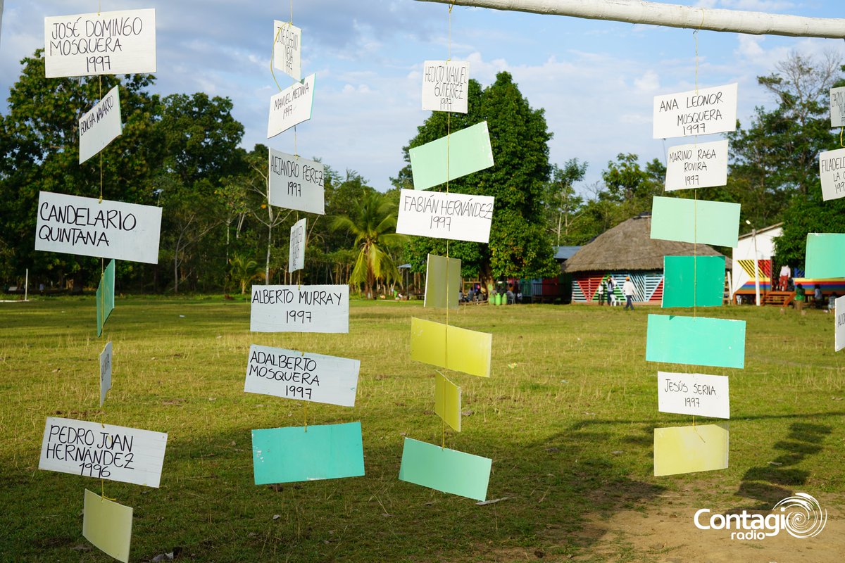 Contagioradio1's tweet photo. #SomosGénesis | La instalación artística en la Zona Humanitaria “Nueva Esperanza” quiere recordar a las #víctimas de la Operación Génesis ocurrida en 1997 en Cacarica por mano de los #paramilitares.
#festivaldelasmemorias #ProcesoDePaz #colombia #OperacionGenesis https://t.co/tmHCO3Nsif