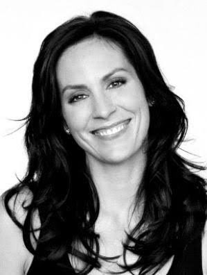 Happy birthday Annabeth Gish. My favorite film with Gish so far is Beautiful girls. 