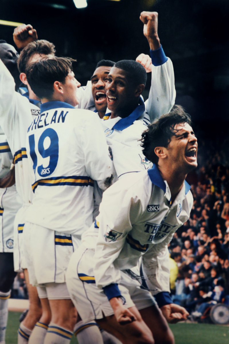 varleyphotos's tweet photo. Leeds have won (finally!) so we’re giving away a free print! 

RT and follow to enter! 

#LUFC https://t.co/OabGYYRWNK