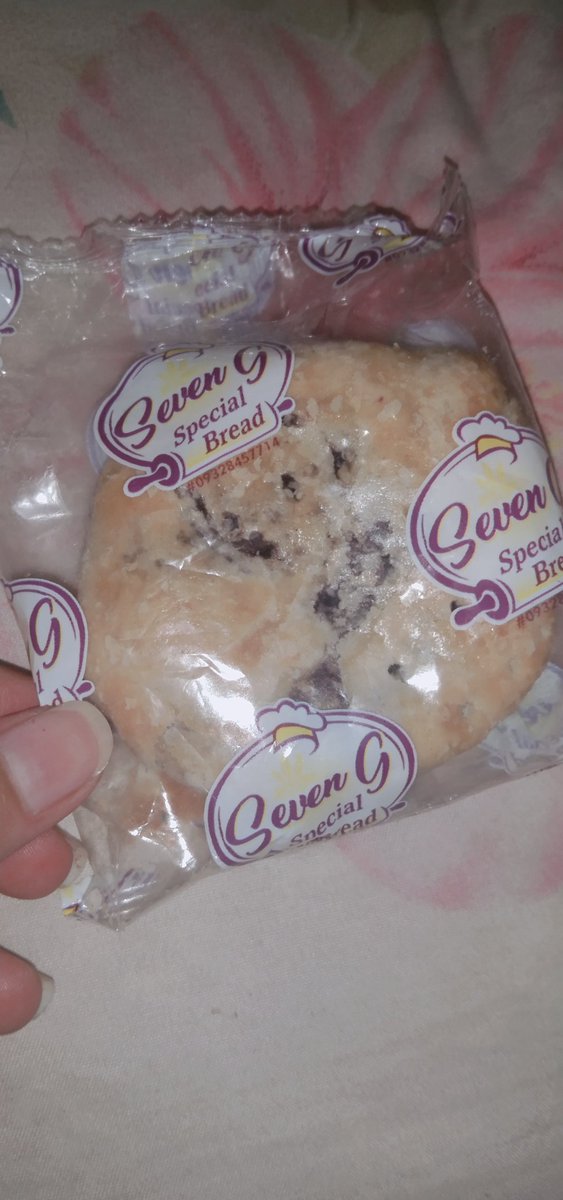 RamirezAiresh's tweet photo. Kwento ni piyaya

Tinanong niya ko ano daw gusto ko? Eh mabilis magnago isip ko so pumunta siya sa bahay may dalang dalawang pack kinain ko lang isa eh sabi ko kasi bat bumili ka pa di kod aw nappreciate hahaha ayan sadboy https://t.co/0NP6VO5m4d