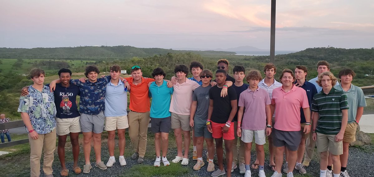 coachmerry's tweet photo. Studs🤷‍♂️
Dudes🤷‍♂️
Grinders 🤷‍♂️
Elites 🤷‍♂️
Teammates ☑️
Brothers ☑️
Awesome teenagers ☑️
Gentlemen ☑️
Can take anywhere ☑️
Great American Citizens ☑️
#family4
#wellraised
#loveem 
#31
@TES_Athletics @TES_Athletics @tesbaseball https://t.co/0vMFErCG0D
