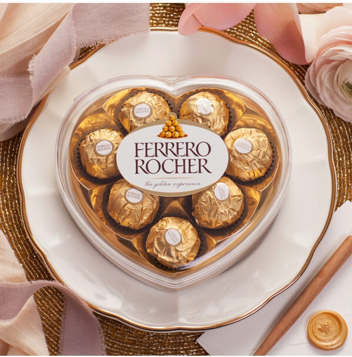 [RT]친애하는 미트리님의 공모전 최우수 수상작 <팬티가 사라졌다> 흑표범 공이 조빱수한테 엉기는 아카데미물(귀함!) 팬티 어떻게 왜 누가 훔쳐갔나 함 보실까요? 알티 두분 추첨 페레로로쉐 선물코드 드립니다! 당발 3월 21일 밤🥳
bookcube.com/event_detail.a…