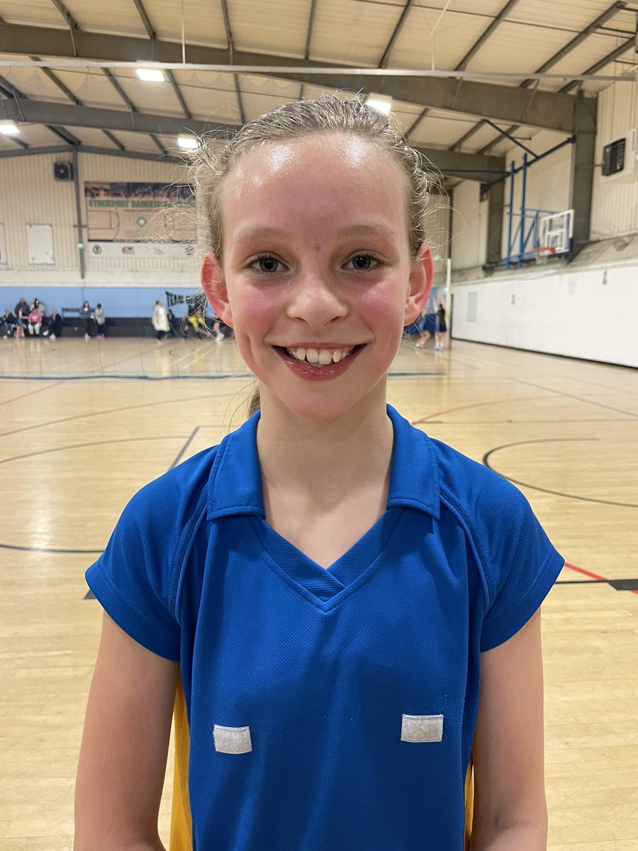 MissWnetball's tweet image. So proud of @TamesideNC U11s today. A 12-6 win for Tornadoes and an exciting 13-13 draw for Tigers. The girls are really putting their training into match play. Shout out to POMs: Hadia, Bella and Frankie. 💛💙 #netballweekend