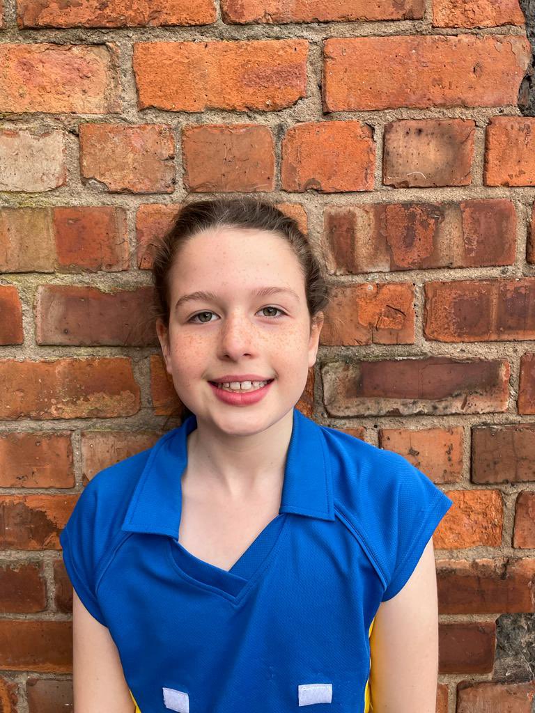 MissWnetball's tweet image. So proud of @TamesideNC U11s today. A 12-6 win for Tornadoes and an exciting 13-13 draw for Tigers. The girls are really putting their training into match play. Shout out to POMs: Hadia, Bella and Frankie. 💛💙 #netballweekend