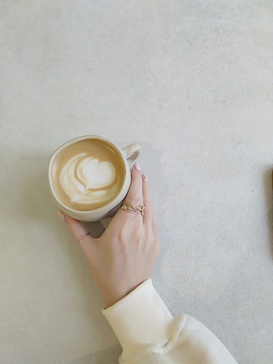 yuliya_utro's tweet photo. I will be glad if you subscribe to my Pinterest 🐥🤗 https://t.co/b8XKGircOx
#lifestyle
#aesthetic
#aestheticvibes
#beigelover
#beigeaesthetics
#mypinterest https://t.co/54QWYDDUwR