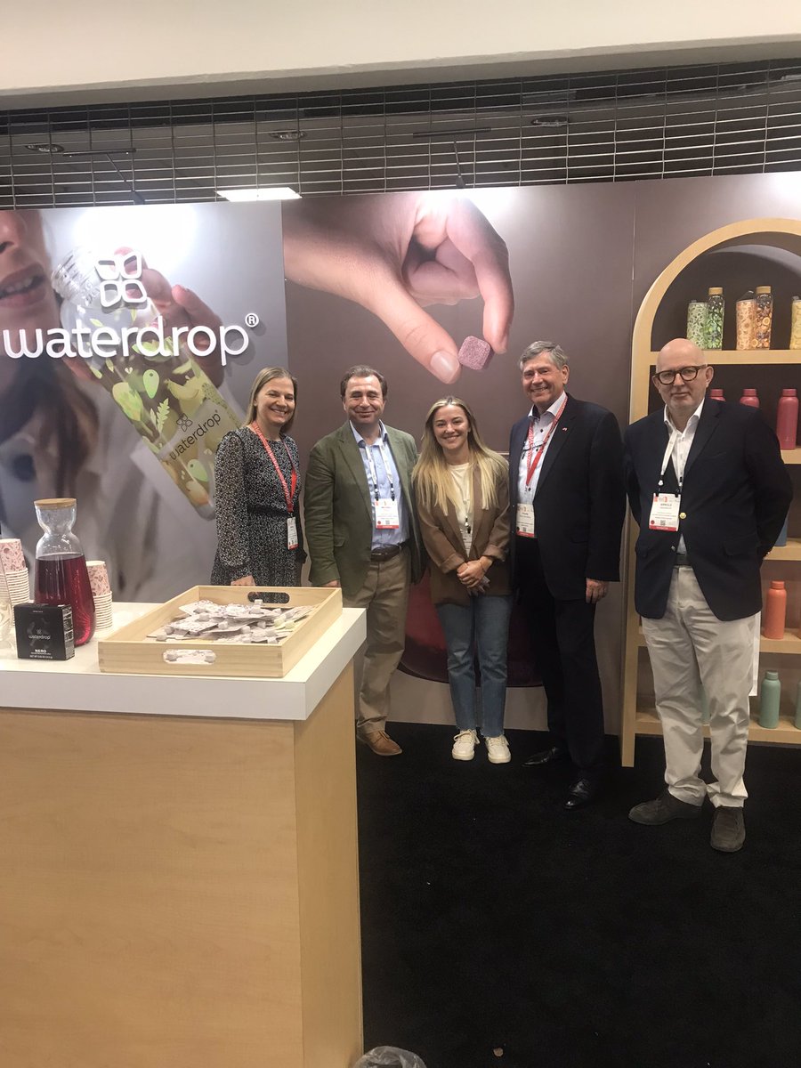 MichaelPostl's tweet photo. Strong Austrian π¦πΉ presence @NatProdExpo: the USA πΊπΈ is our 2nd biggest food industry export market & together with @wko_aw we #returntoanaheim
#ReFocusAustria
#advantageaustria
#expowest #waterdrop #schalkmuehle https://t.co/idD5L55xTD