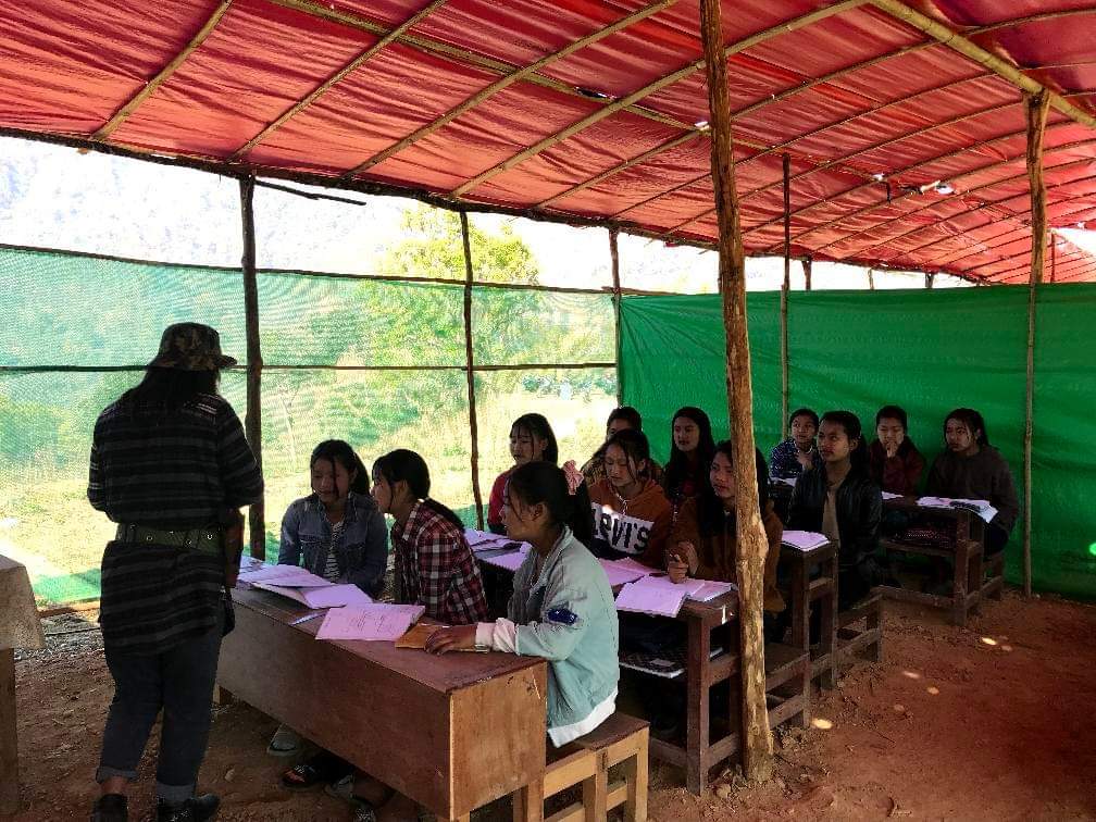 thechinjournal's tweet photo. These pictures show how children are attending classes in CDF/CNA controlled areas in Chin State's Thantlang township. A huge number of CDM teachers are volunteering in their respective areas. 
#Thantlang
#ChinState
#MyanmarCoup 
#education https://t.co/uLw5t01OzT