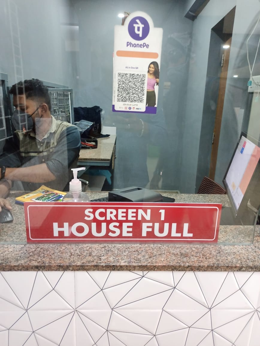 MegastarAddicts's tweet image. ADIMALI Matha Second Show HouseFull 
#Bheeshmaparvam 
#SecondWeek 
@mammukka