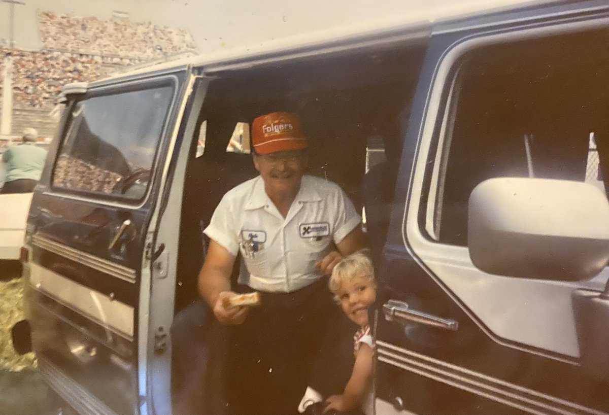nascargang's tweet photo. Harry Hyde and I in the pits taking a break lol https://t.co/8Dopec7AQH