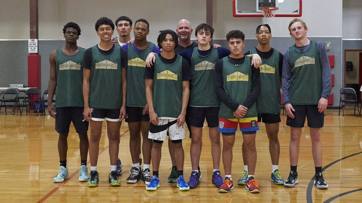Russell "Coach V" Vanlandingham tweet media
