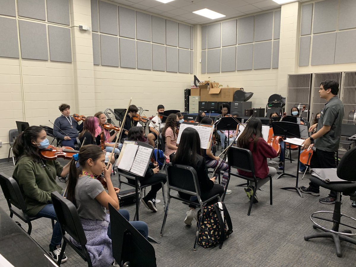 BISorchestra's tweet photo. Thank you to Mr. Meyer and Mr. Ramsey-White for coming out and working with our orchestras to get them ready for UIL! Now to enjoy our Spring Break! @BISorchestra @Brookside_IS @CCISD_VPA https://t.co/gZBC3Ru656