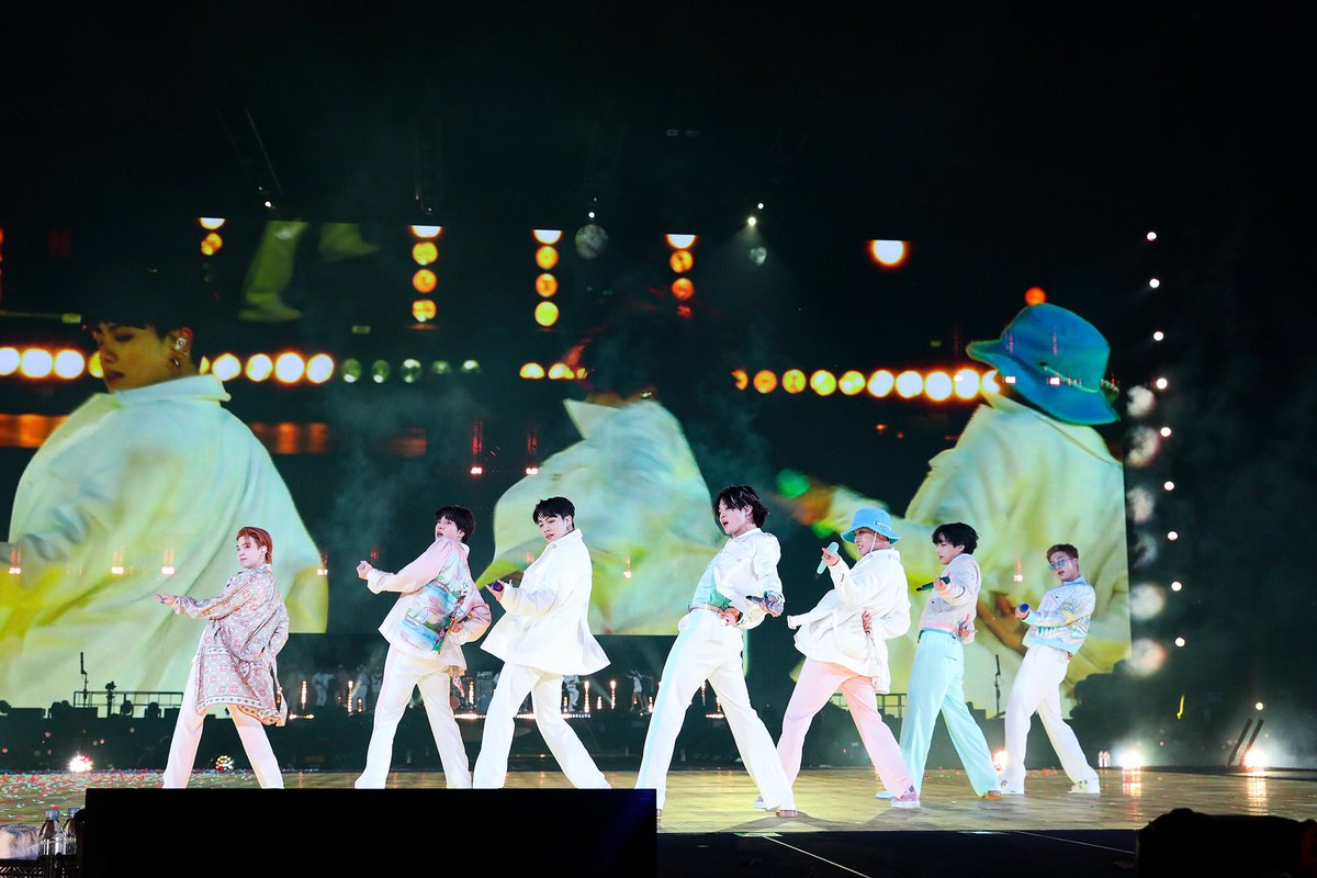 TrafalgarEnt's tweet photo. 21st century pop icons @bts_bighit broke the global event cinema record with a worldwide box office gross of $32.6m* with ‘BTS PERMISSION TO DANCE ON STAGE - SEOUL: LIVE VIEWING.’ This event, the first live worldwide cinema broadcast of a concert from South Korea, was presented https://t.co/cPO44zGSE3