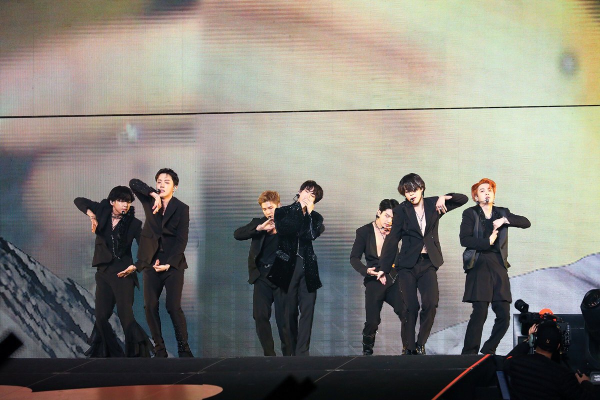 TrafalgarEnt's tweet photo. 21st century pop icons @bts_bighit broke the global event cinema record with a worldwide box office gross of $32.6m* with ‘BTS PERMISSION TO DANCE ON STAGE - SEOUL: LIVE VIEWING.’ This event, the first live worldwide cinema broadcast of a concert from South Korea, was presented https://t.co/cPO44zGSE3