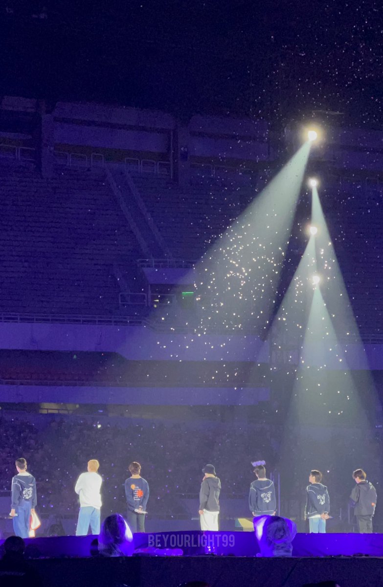 beyourlight99's tweet photo. you have us 💜 @BTS_twt https://t.co/3wJpeqOfLP