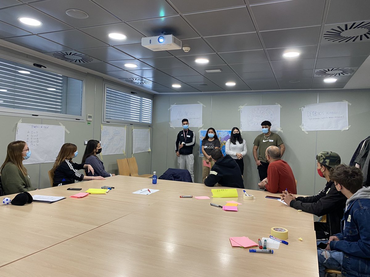 VirginiaMurill1's tweet photo. Iniciamos desde #DNIEspaña las consultas con #NNAJ sobre violencia, derechos humanos y migración en el marco del proyecto europeo DNI #BecomeSafe . Gracias a #Fepas y a los y las #facilitadoresjuveniles por sus aportes y paryixipacion. Muy feliz de poder acompañar este proceso. https://t.co/A1Z2qycdQ3