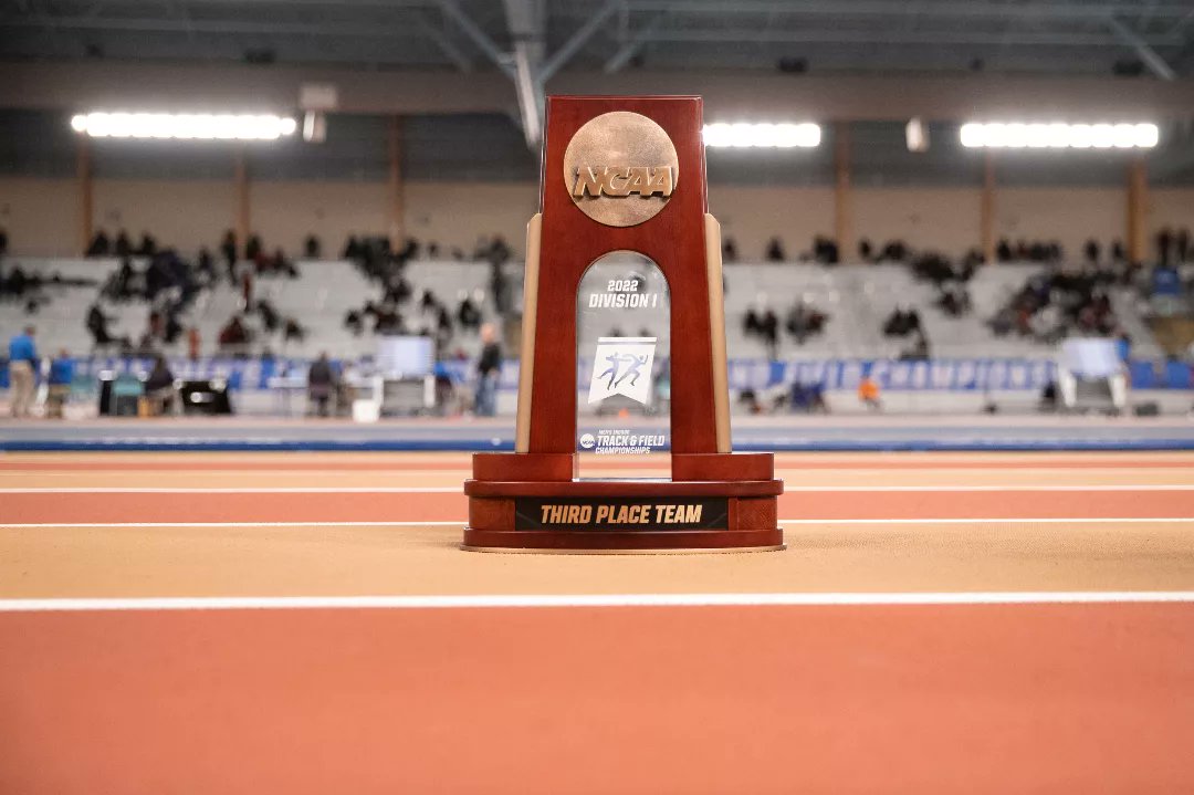 Vol_Track's tweet photo. We're having a party 🎉 https://t.co/Y7WbP5CAYx