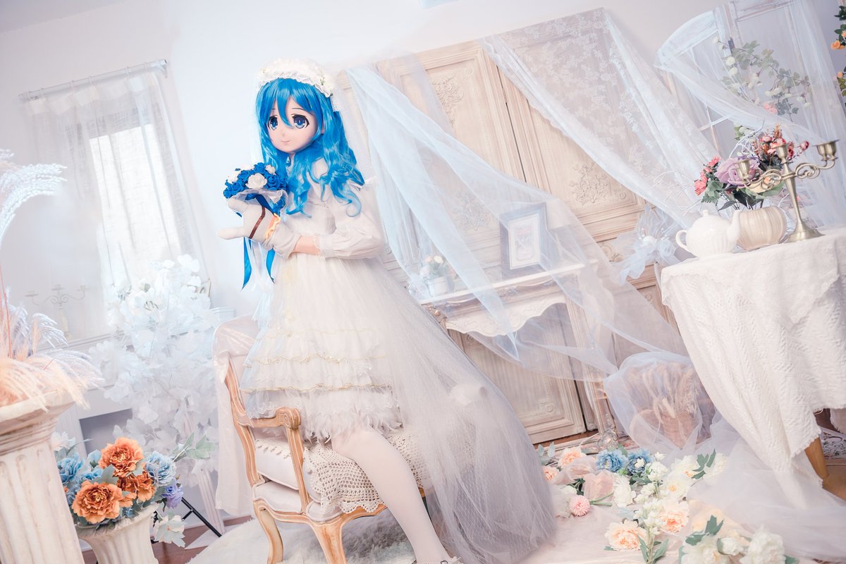 stx1056's tweet photo. #四糸乃 #花嫁Lolita #正片 

“き、綺麗と純白な、スカートですね~残念���本物、ウェディングドレスたら、よ…よかった、そして、士道さん…士道さんを繋ぎます…あぁぁぁ…よしの、し…幸せ過ぎ…”
“よしよしよしの~あの日、きっとあるよ！よしのんはそれをずっど信じてます、よしのはいい子供かも~” https://t.co/Q6N0QINYMA