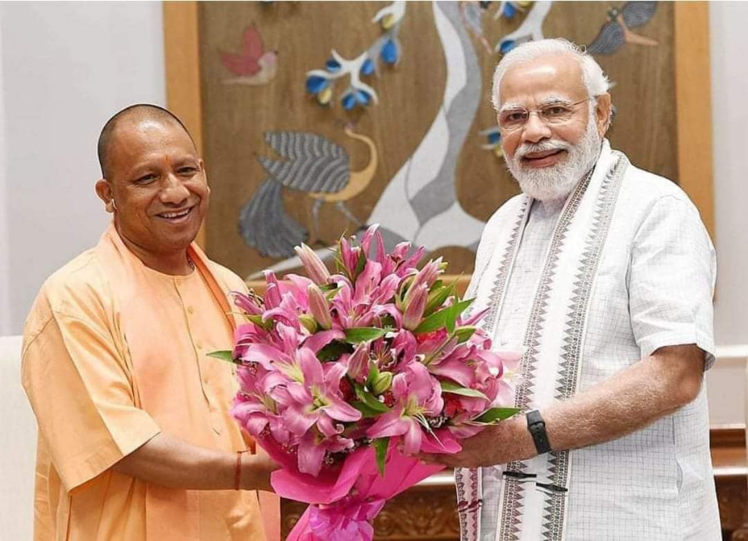 MpiAnil's tweet photo. चुनावी विजयी के बाद आज मोदी जी से मिले योगी आदित्य नाथ जी।

आज की सबसे शानदार तस्वीर ❤
@myogiadityanath @swatantrabjp @narendramodi @kpmaurya1 @PranshuDutt @ianuragthakur https://t.co/2GNbnGDrRP