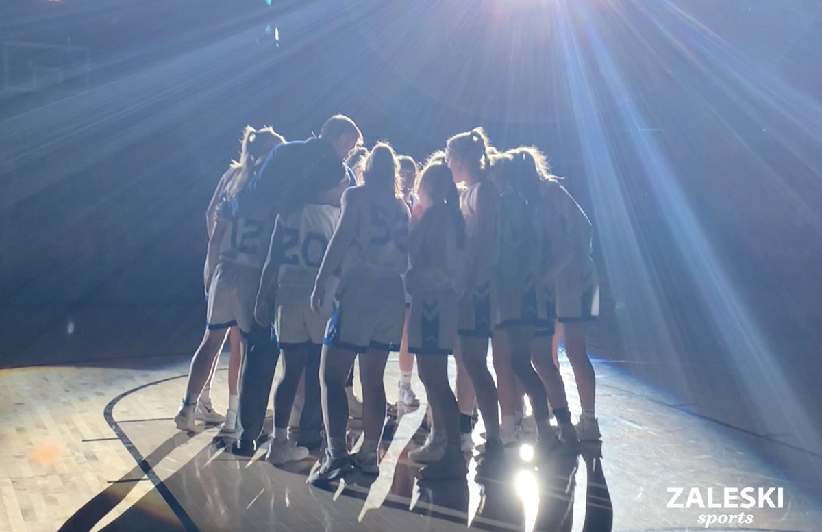 ZaleskiSports's tweet photo. A heavenly season from Assumption girls basketball. Thank you for the memories.
@AssumptionGB 

#zaleskisports #wisconsin #basketball https://t.co/fHAdyC0hP1