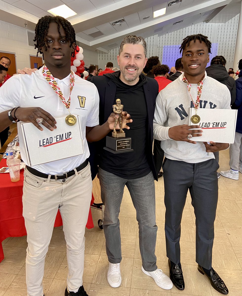 Thomas4Leaders's tweet photo. Proud of our players, coaches, and community that came together to make this a reality! 💍 Congratulations on an epic season of QO football grounded in shared values! 🙌🏻🐾❤️🏈 
#LeademUp #CougarPride https://t.co/9GlmhxhGlS