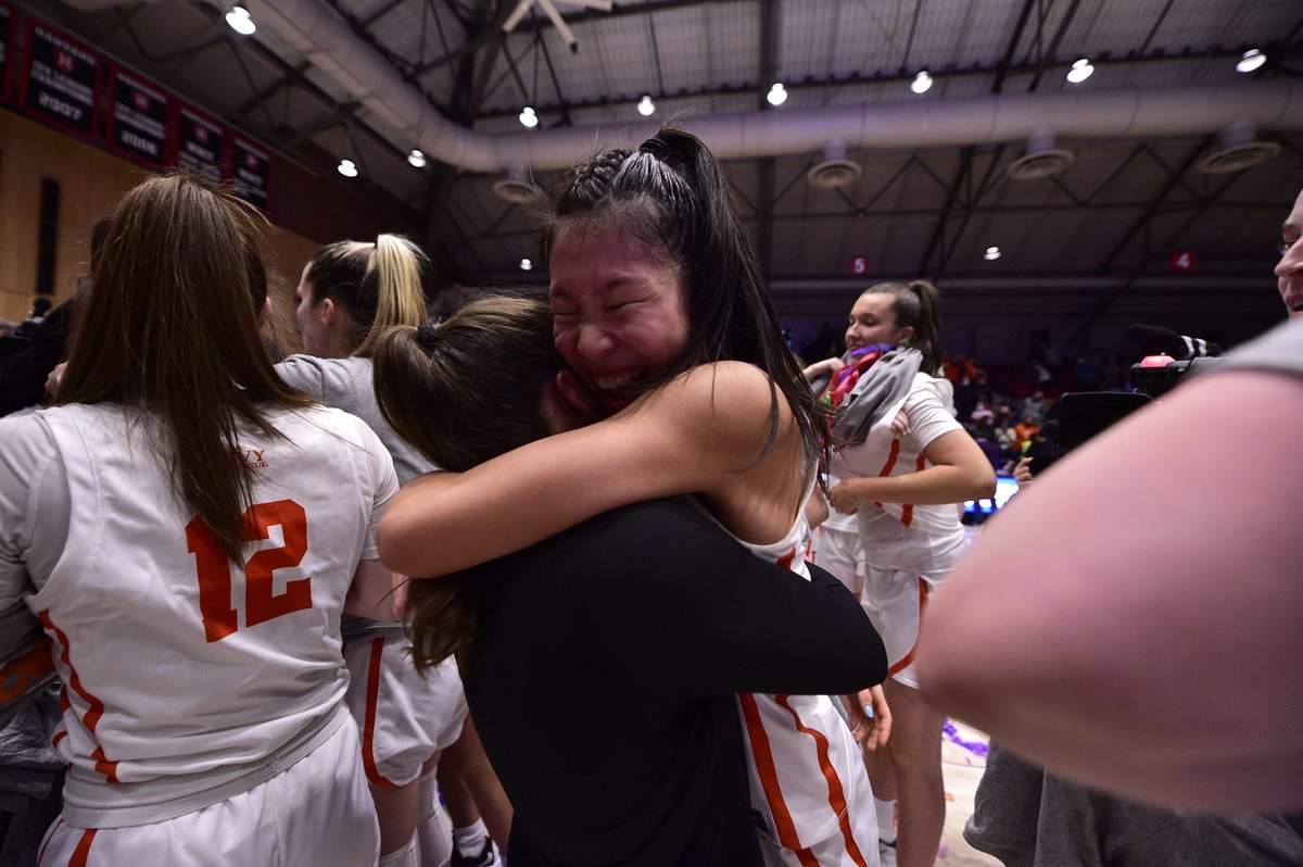 Lauren_Dillon11's tweet photo. LOVE. THIS. TEAM.

The most hard-working, dedicated and fun group of people I’ve ever met are now 2022 Ivy League Champs!!! 🏆🧡🖤

Couldn’t be any prouder. But not done yet. https://t.co/JR5khKOCgr