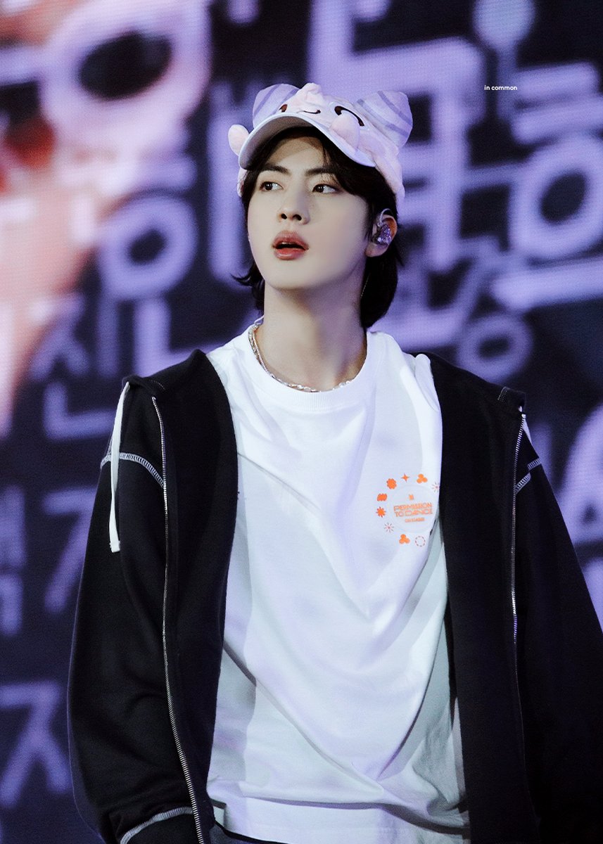 in common 인커먼 tweet media