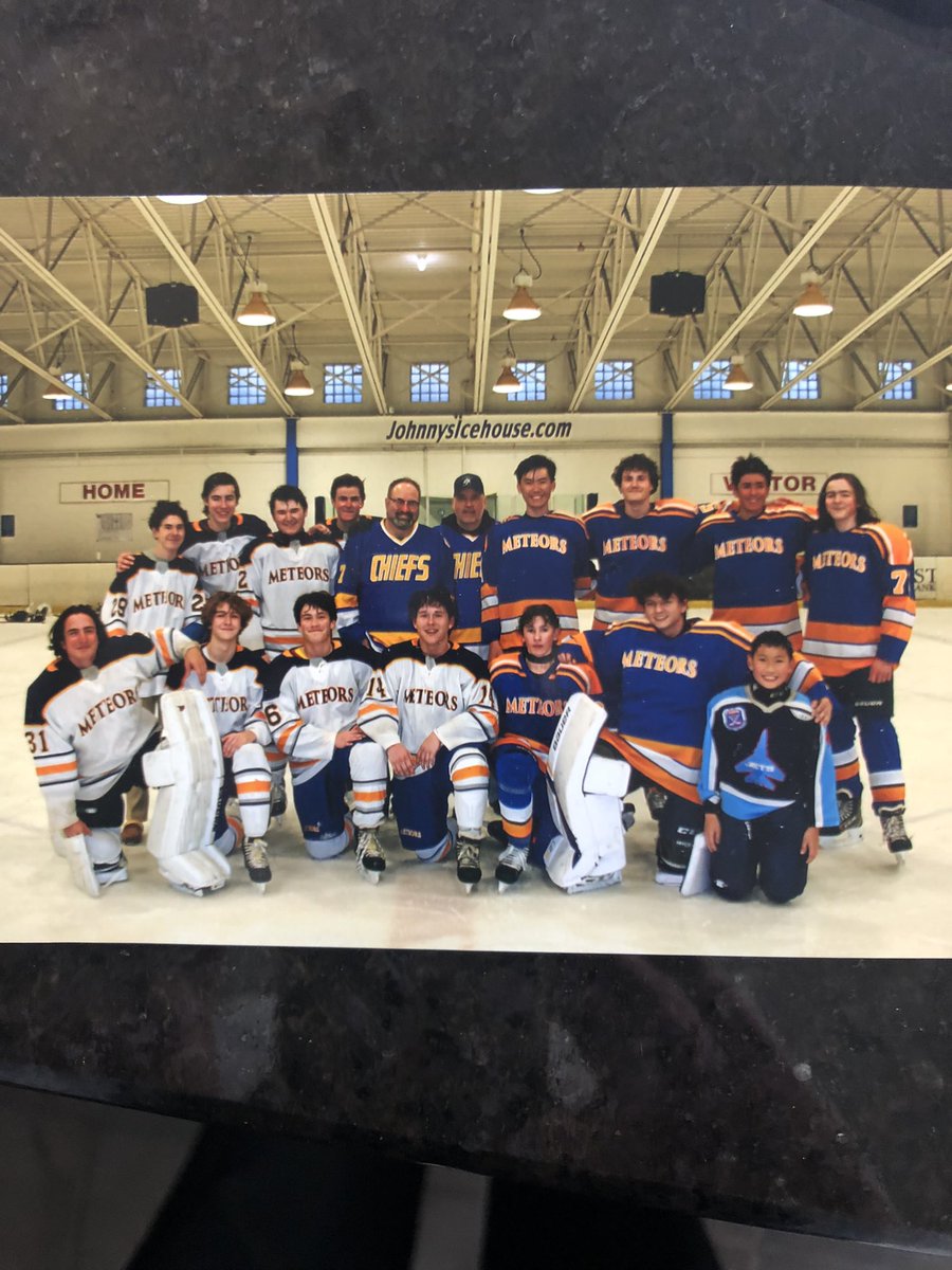 Karen Aleman (@alemankaleman) on Twitter photo Jones College Prep hockey team South Chicago Meteors play for division title tonight 6:20 Willowbrook ice arena 👍<a href="/JonesCollegeHS/">Jones College Prep</a> <a href="/FriendsofJones/">Friends of Jones</a> Jones College Prep hockey team South Chicago Meteors play for division title tonight 6:20 Willowbrook ice arena 👍<a href="/JonesCollegeHS/">Jones College Prep</a> <a href="/FriendsofJones/">Friends of Jones</a>
