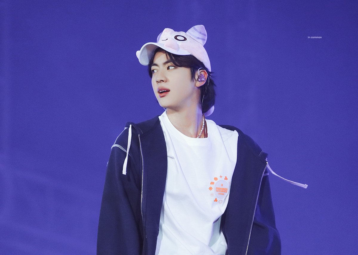 in common 인커먼 tweet media