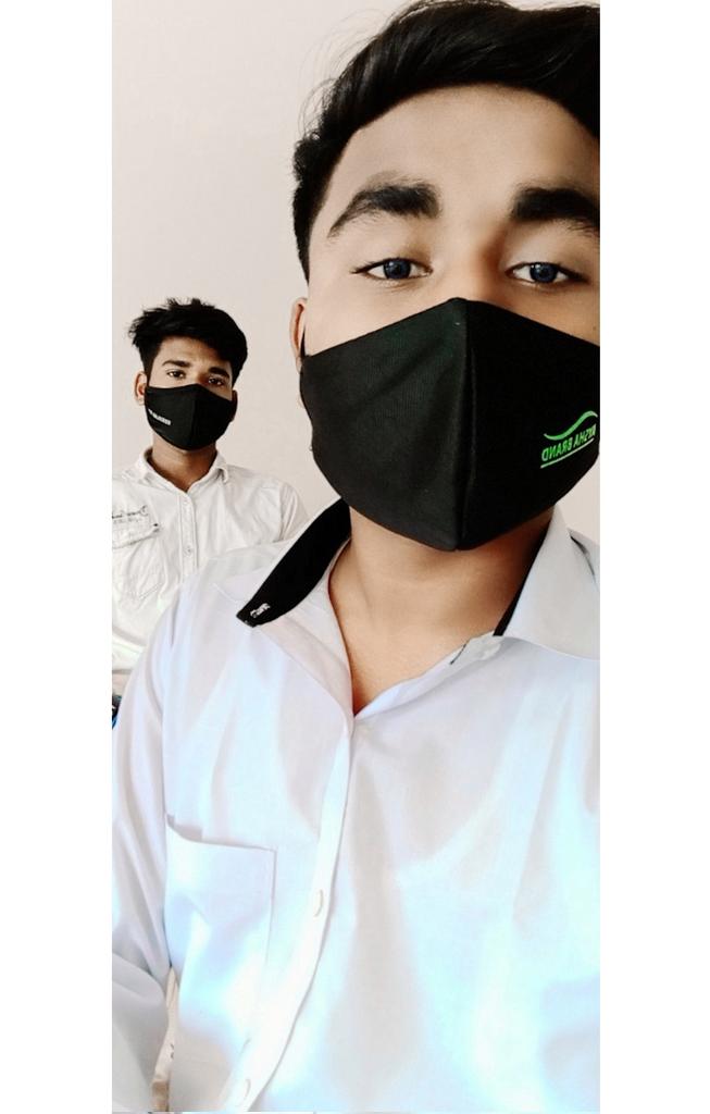 RahatRayhan20's tweet photo. #_This_is_a_first_Picture_in_my_collage🥀💚❤ https://t.co/E0VbkX5PoU
