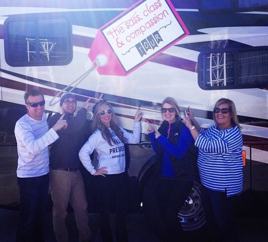 MandyGautsch's tweet photo. Somehow it’s been eight years today since I packed up an RV & zig-zagged the country for a month...having some of the biggest & greatest adventures of my life 💗 You can read all about this journey in my book #BeautifulUncertainty: https://t.co/9oBcrRbT4J https://t.co/vGIo1Ul7PS