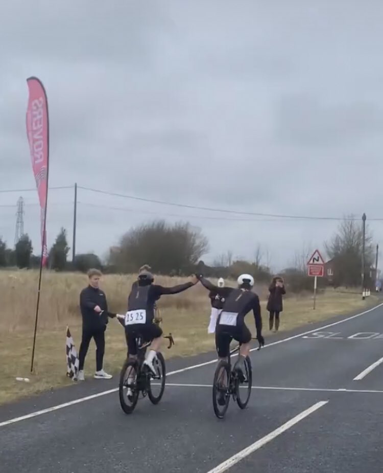 Since when could you start and/or finish a British Cycling National B road race with a single TT number in an aero pocket? #jockwadley