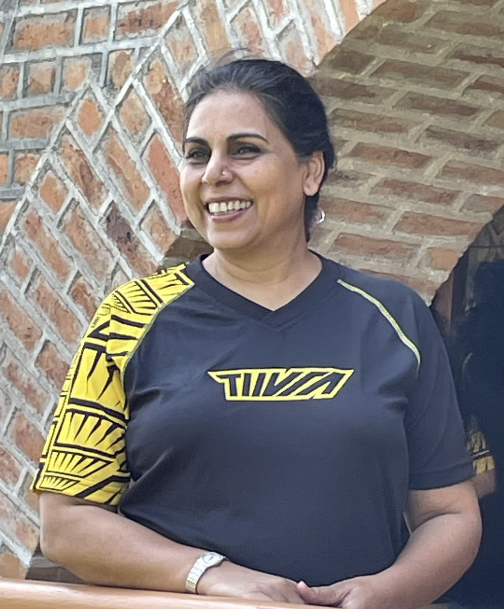 SupermarketWala's tweet photo. Amazing to hobnob with business founders. They shimmer with convictions &amp; are raring to dent the usual way of things.
Learnt a bit about action gear TIIVRA, from Alpana Parida, an ace marketer who ‘thinks like a young man’ these days.
Await TIIVRA safe &amp; stylish helmets, soon.. https://t.co/MUNthYIqJj