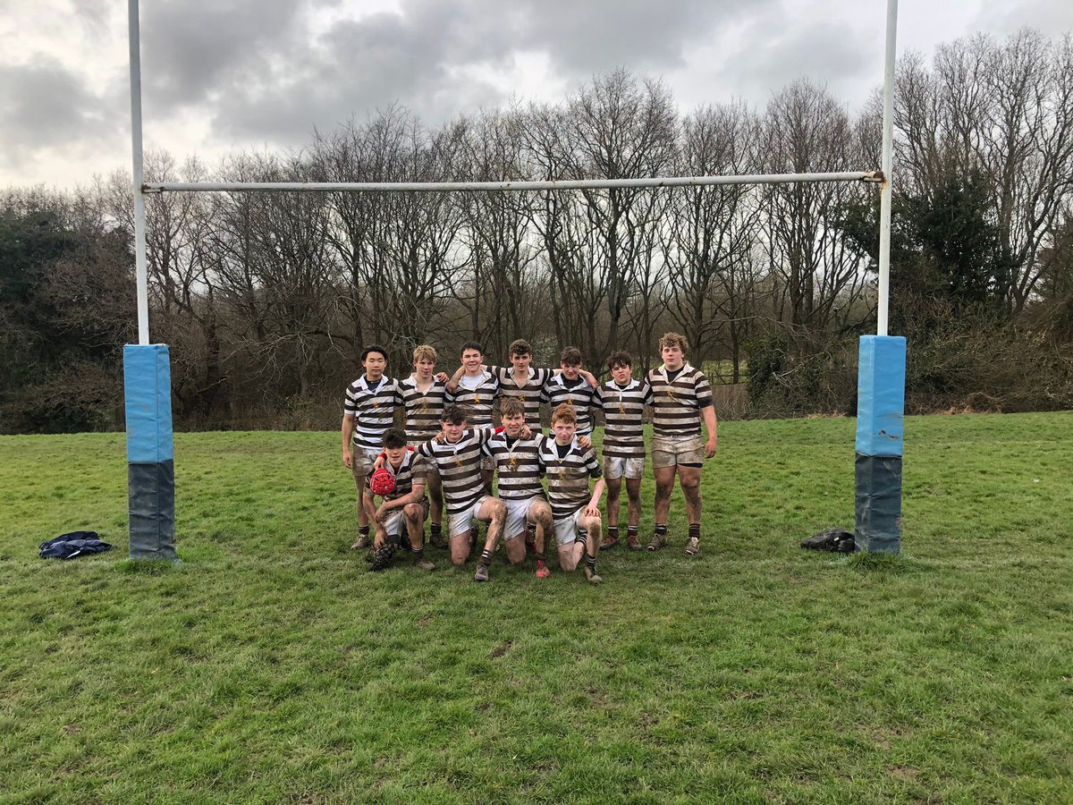 HabsMonSport's tweet photo. A long trek for our U16s today across to the QE Barnet U16 7s but a very good first showing of the season with 2 wins and 2 defeats on the day - a nail biting 21-20 loss to @TonbridgeSport in the plate 1/4s ending a great day. https://t.co/ZshyLabZ3y