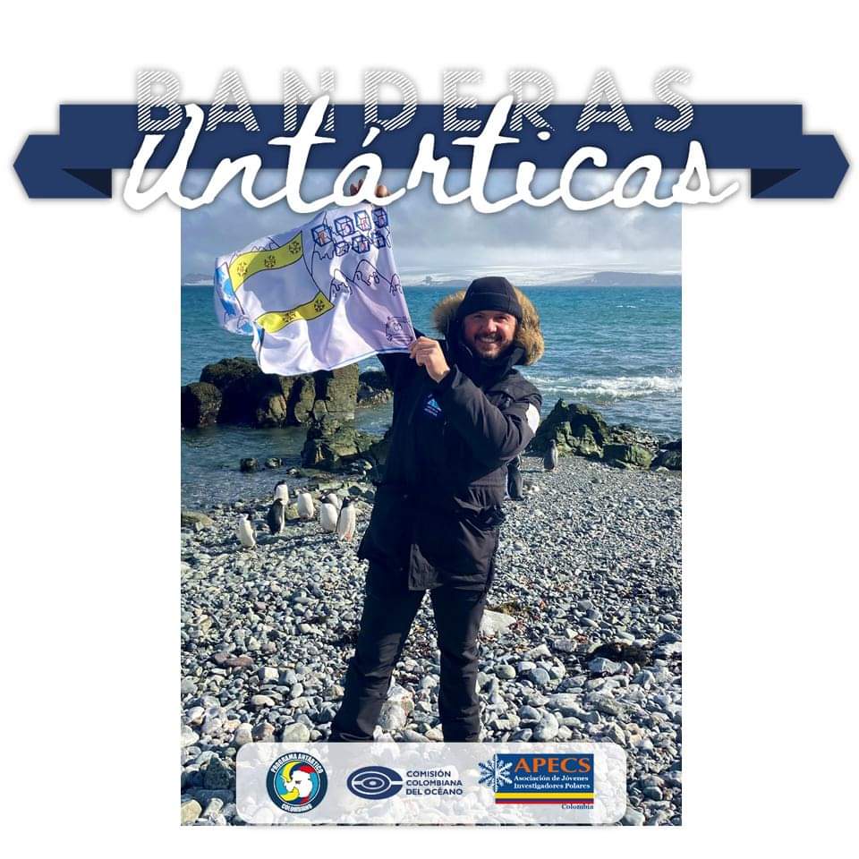 ApecsColombia's tweet photo. Santiago Vélez envía saludo de la base Rey Sejong🇰🇷Antártica🇦🇶con Bandera Antártica de Valerie Toro grado 801Colegio San José Sur Oriental #docentes Norma Moreno,@luisfersua,@eusoulaura16 y @verapaez apoyan #iniciativa para generar una Identidad de Colombia 🇨🇴con la Antártica🇦🇶 https://t.co/ipV8vQTYsc