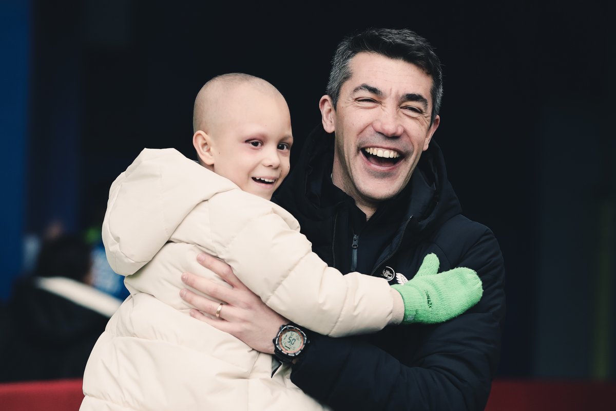Bruno meets <a href="/Riverthechamp/">R✝️verthechamp RR7🧤🧤🧤</a> 💛