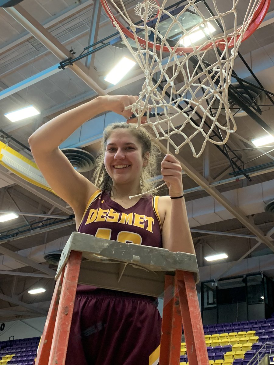 dakotagear's tweet photo. A huge thank you to a class act coach,  Molly Mason from Viburg- Hurley for allowing our athletes to take home a piece of the net. Their smiles say it all! https://t.co/2CBi0tMZXQ
