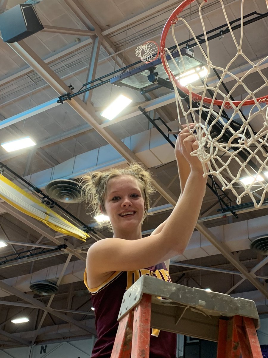 dakotagear's tweet photo. A huge thank you to a class act coach,  Molly Mason from Viburg- Hurley for allowing our athletes to take home a piece of the net. Their smiles say it all! https://t.co/2CBi0tMZXQ
