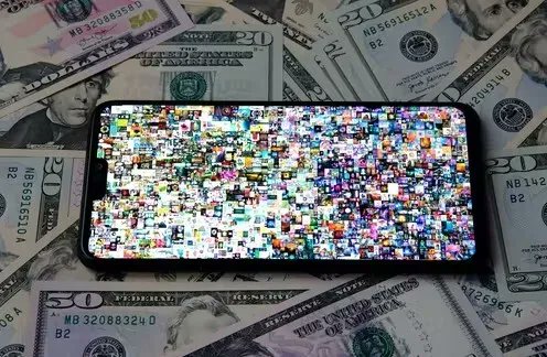DigitalmstreamT's tweet photo. #NFTs one year after @Beeple sale, non-fungible #tokens have become mainstream

https://t.co/VeJ6FX6sRu via @EconomicTimes 
#Ethereum #digitalart #blockchain #Crypto #WomenInNFTs #technology https://t.co/PptRQSU5W9