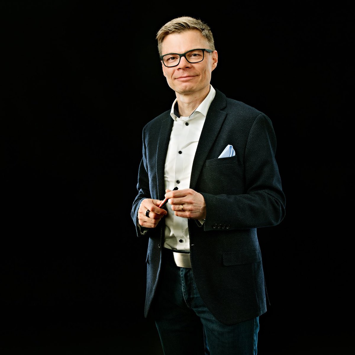 tbgnet's tweet photo. Tulevien investointien huolena on Ukrainan sota ja poliittinen epävarmuus. Saadaksesi kaiken hyödyn irti suunnitelmastasi meillä on kaksi erittäin hyvää tuotetta sinulle:

1.Projektin peruutuspeili.
2. Ideasta projektiksi – ideariihi.

👉🏻 https://t.co/xsRIVNRqw9

#investointi https://t.co/i3vmt90R9F