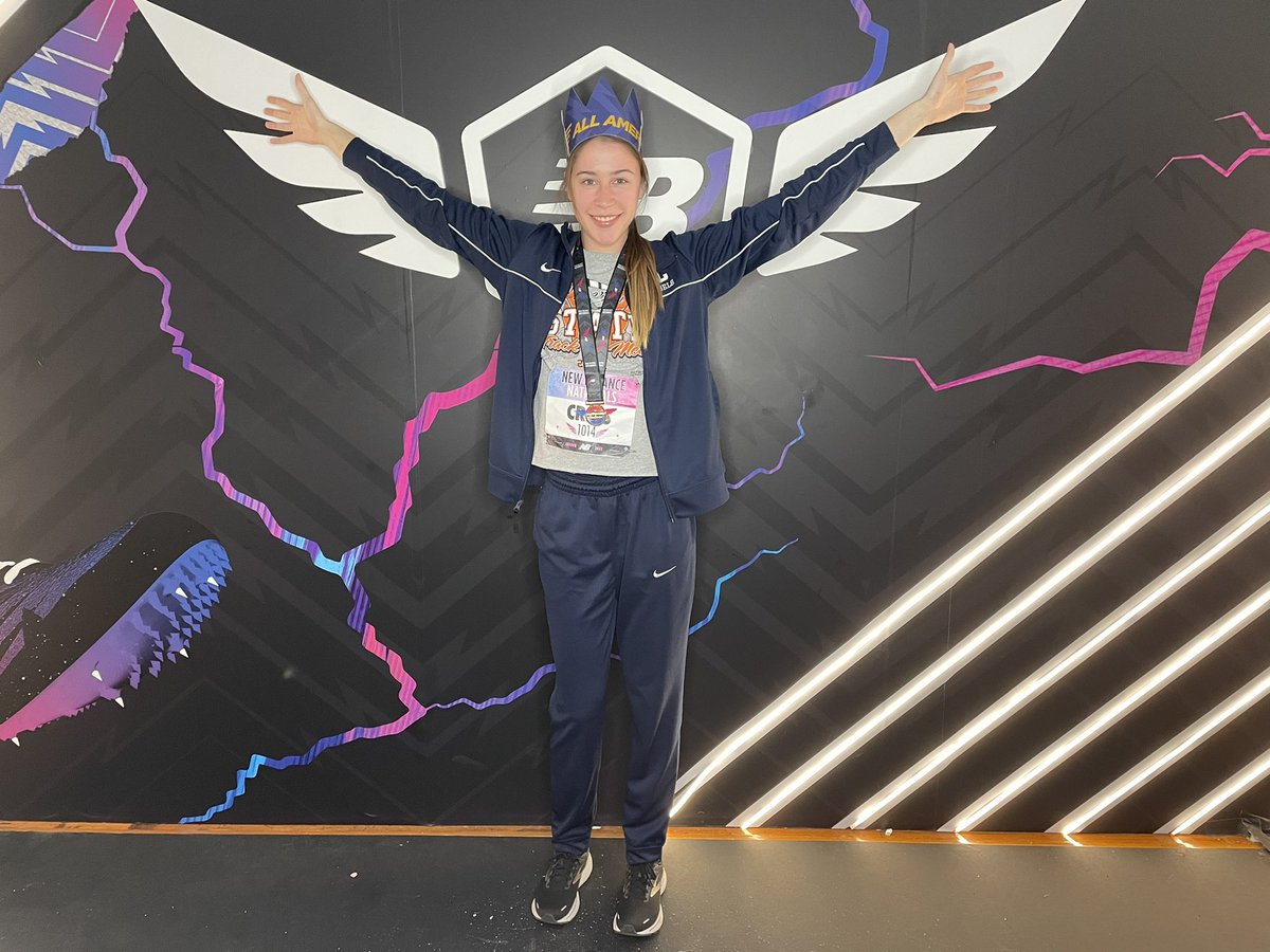 olivia_cress's tweet photo. New Balance Indoor Track&amp;Field Nationals 

3rd Place All American 

PR of 1.72 (5’7.75”) 

#newbalance #NewBalanceNationals https://t.co/yYBTM6AZcw