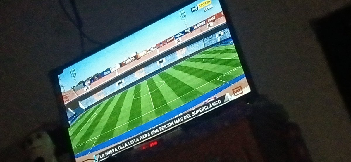Sequeira_1996's tweet photo. @TigoSportsPY Vamos Cerro toda la vida....🔴🔵🔴🔵🔴🔵🔴🔵🔴🔵 2 a 0 ganamos hoy.... https://t.co/hgeMoVqmbp