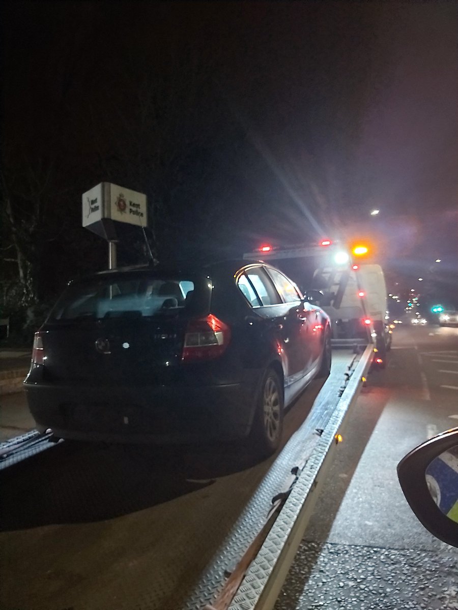 KentPolice7oaks's tweet photo. Another night of #XBorder focus for #CPT found this BMW in @MPSOrpington. It #FailedToStop through a red, then onto pavements. Trapped in a dead end, driver quickly arrested, giving #FalseDetails. Found to have #NoLicence and the car was on #FalsePlates. ^JP #NoBorders #NoEscape https://t.co/iLVbCO7iCC