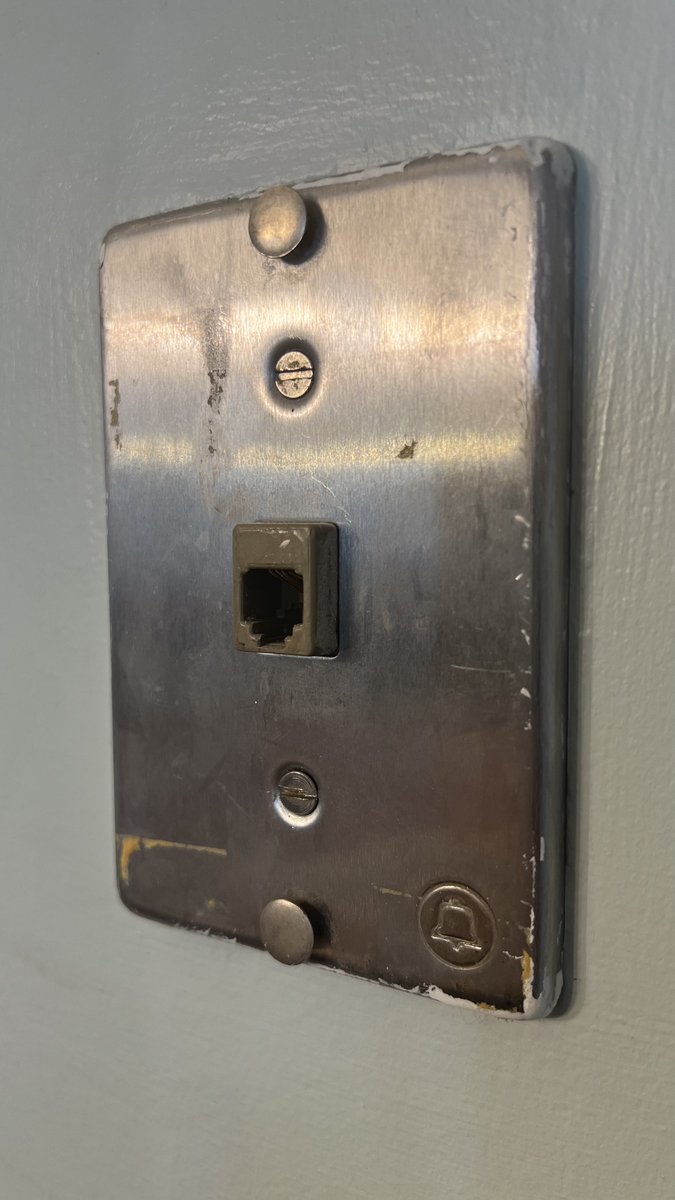 Christos tweet media