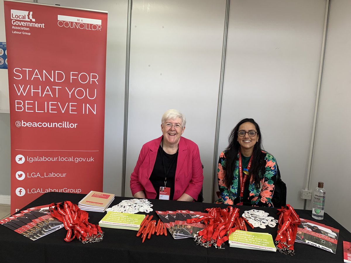 Huge thanks to <a href="/Dhanisha222/">Dhanisha Patel</a> &amp; <a href="/reevesmaesteg/">ceri reeves</a> for staffing our stand this weekend at #WelshLab22 we know you were kept busy. Hope people liked our info &amp; merch.