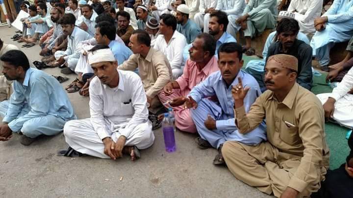 KhaskhaliMeer's tweet photo. We spent half our lives in press clubs and scrutiny.
And may God have mercy on this short life.
Respect the decisions of the High Court and avoid contempt of court.
Salaries, should be released for the recruitment of Adrakaders 2012 Karachi on the basis of human compassion https://t.co/x1rm7Xrr50