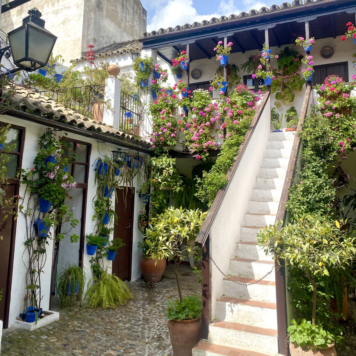 Jamie Jones tweet media