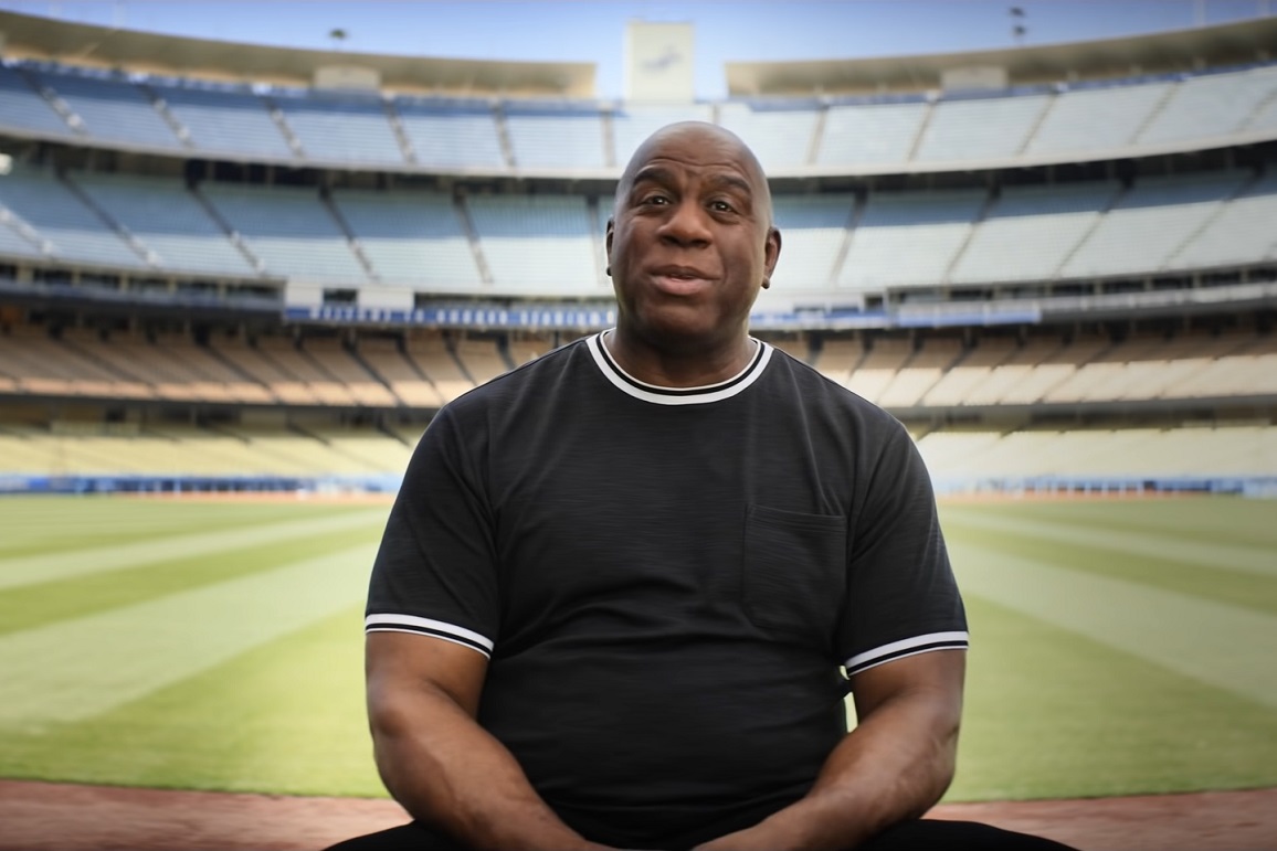 decider's tweet image. Check out the first trailer for Magic Johnson docuseries #TheyCallMeMagic coming soon to @AppleTVPlus: trib.al/Ia60SUT