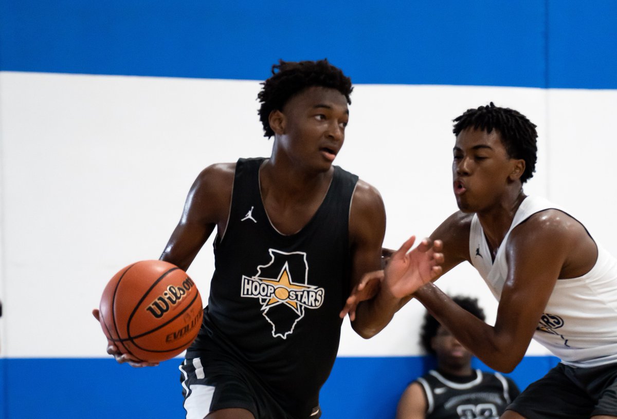 Normal Community 6'6" SF Famious French is one of the better unsigned two way wings in central Illinois. Smooth scorer, good athlete, and can defend!

College coaches see him at the <a href="/undscvrdshwcse/">Undiscovered Showcase</a> on April 16-17.  

Players interested in applying 🔽

undiscoveredshowcase.com/hsapply22