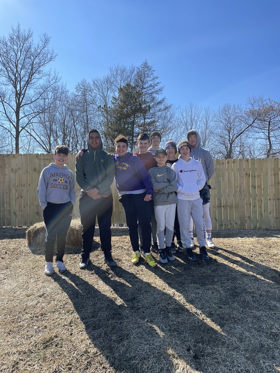 JNino1's tweet photo. Not many are committed by
putting the work in during the off-season and after practices. Commitment means going thru the struggle, battling to fight your way out of it and never giving up, no matter what. #becommitted #MadeInMaumee #SideCutSprints https://t.co/4s9kWwNmc1